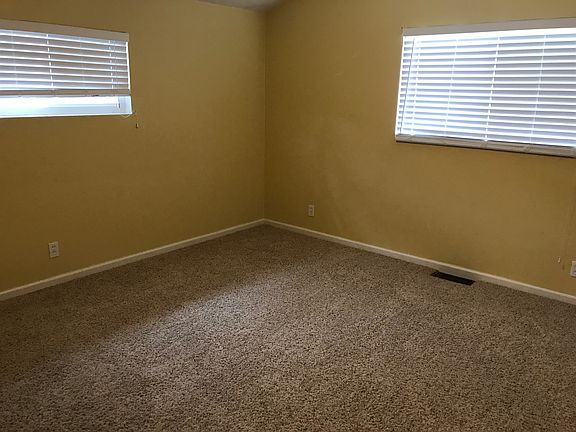 Second-floor bedroom