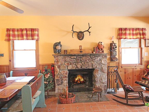 5th image of 1082 Pan Springs Ln