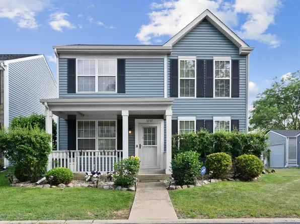 1597 Plum Tree Ln, Aurora, IL 60504