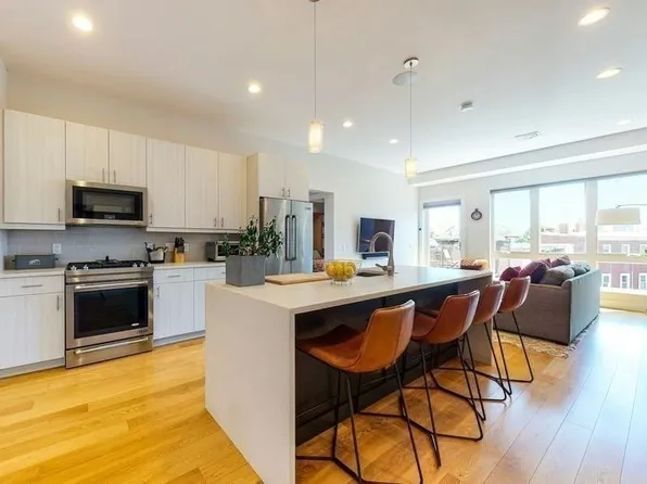 488 Dorchester Ave #4H, South Boston, MA 02127