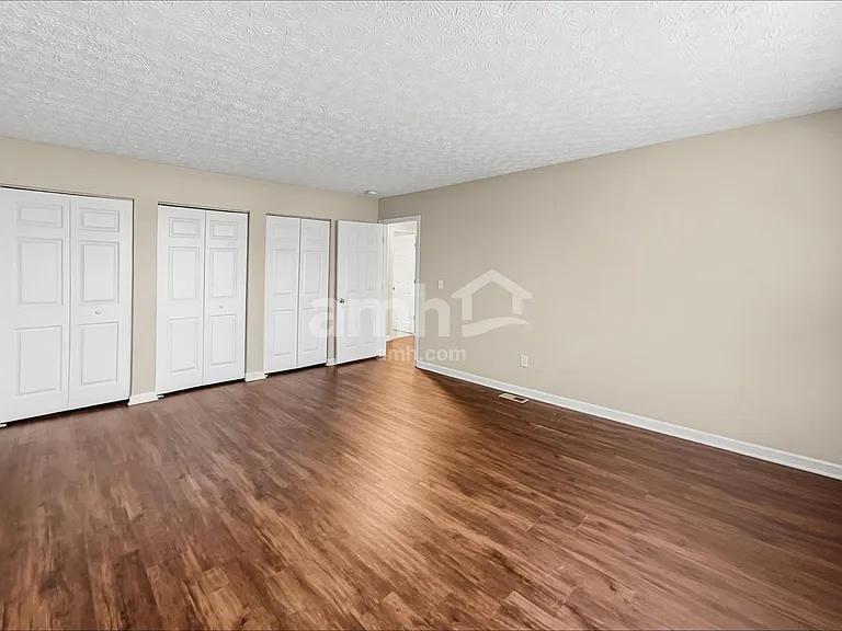 340 Evergreen Cir — Photo 20
