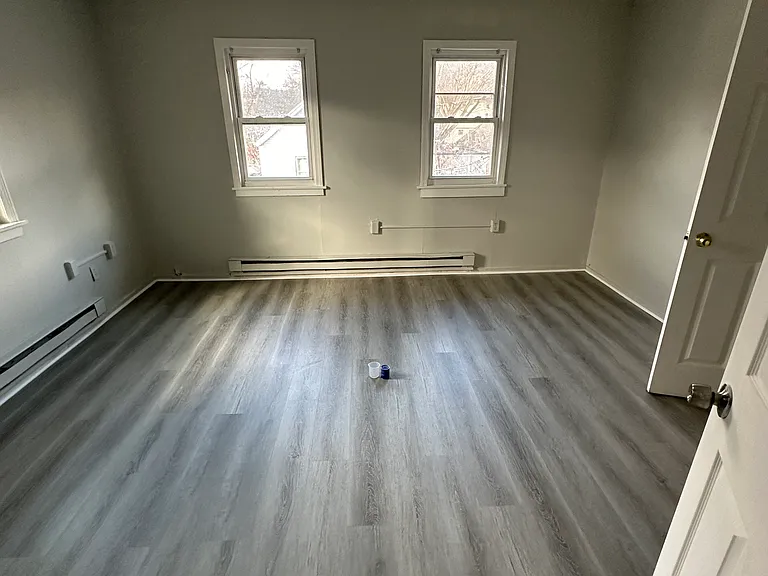 13 Bronson St #3 — Photo 5