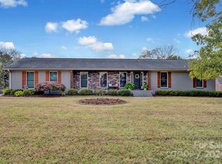 7180 Pharr Mill Rd, Harrisburg, NC 28075