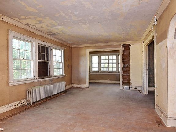 5th image of 3097 Becket Rd