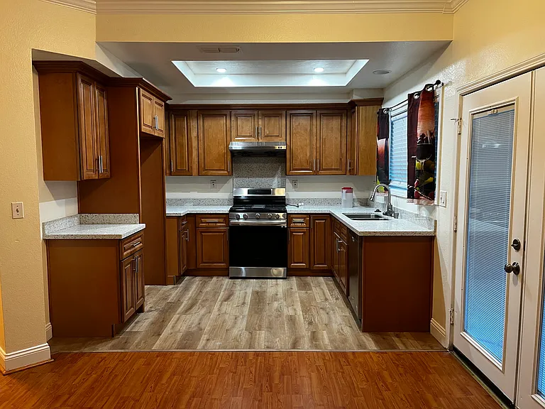 4813 Bridle Ct — Photo 34