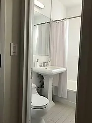 Rented by R New York