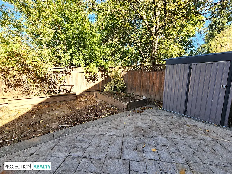 849 NW Forest Creek Dr — Photo 26