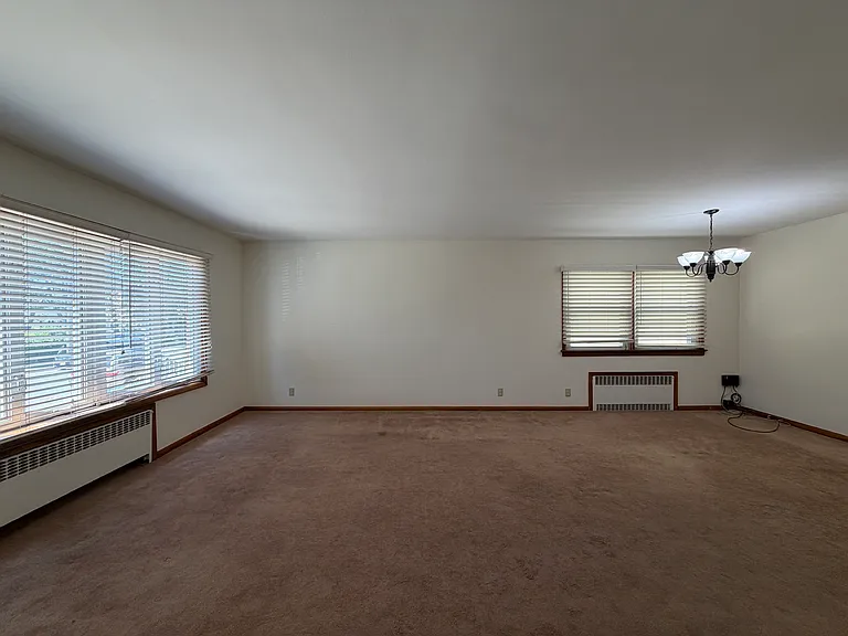 51 W 3rd St #1 — Photo 38