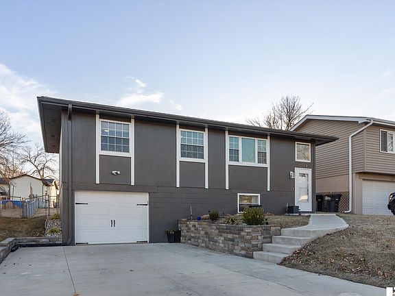 2nd image of 12963 Browne Cir
