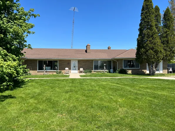 2347 Harrington Rd, Croswell, MI 48422