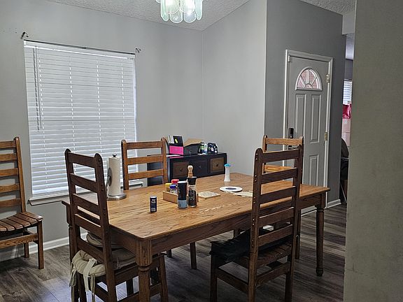 4th image of 3312 Burgandy Branch Dr