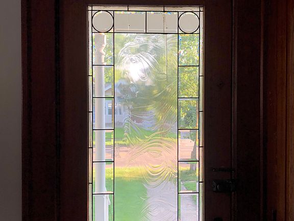 Custom-made Glass Window