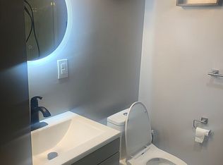 608 Jefferson Ave NE, Renton, WA 98056