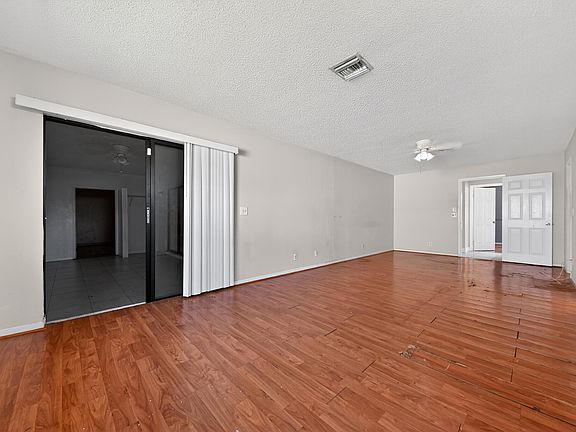 4th image of 8421 Winnipesaukee Way