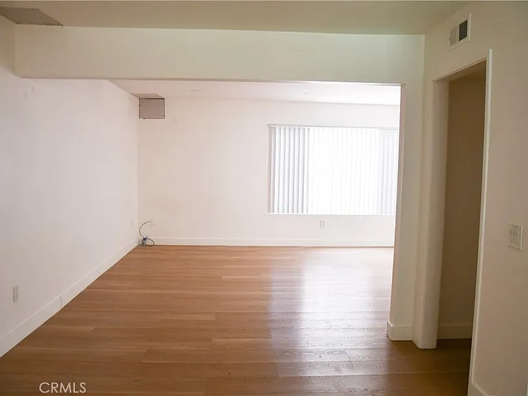 994 Valencia St #104 — Photo 15