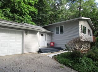 2904 Bliss Rd, La Crosse, WI 54601