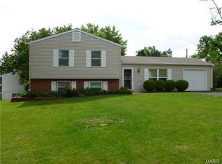 616 Marcel Dr, Ballwin, MO