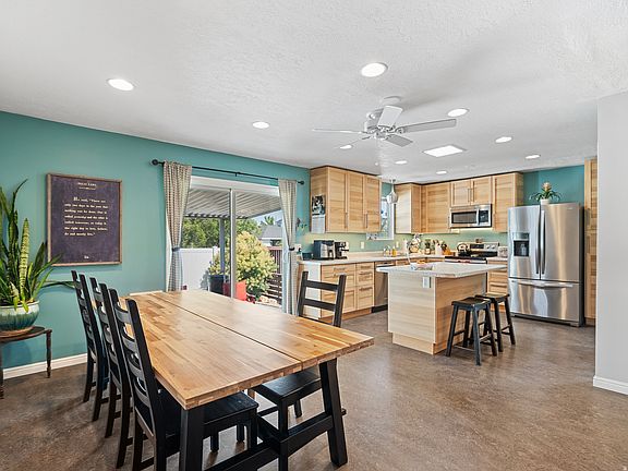 5th image of 5524 S Fairhaven Cir