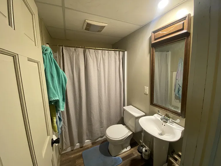 327 Summit Ave — Photo 9