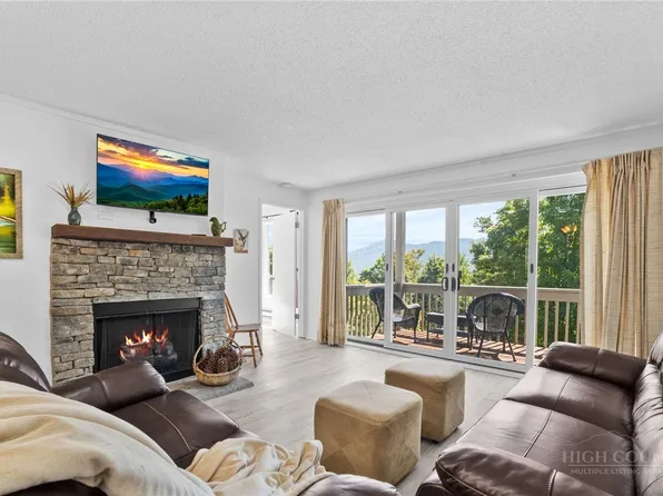 161 Skyleaf Drive #E-7, Sugar Mountain, NC 28604