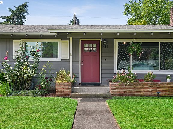 3rd image of 731 SE 143rd Ave