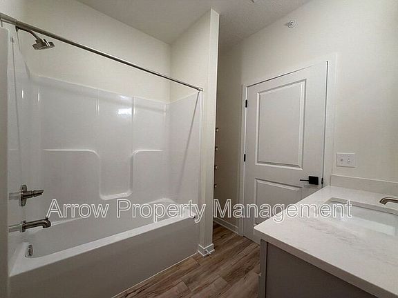 5th image of 2230 R St #6