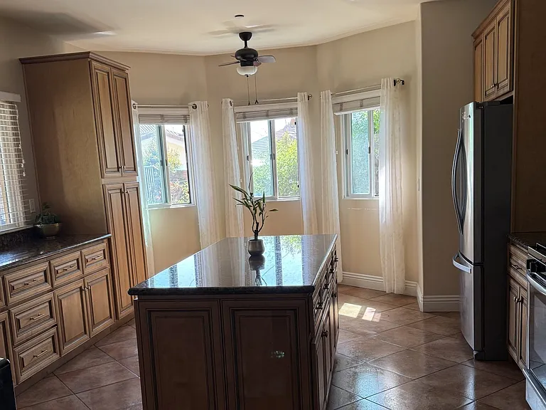 507 Grove Pl — Photo 31