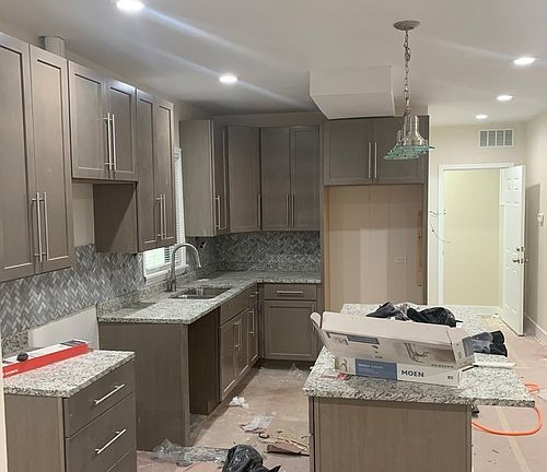 2nd image of 2711 N Austin Ave #1R