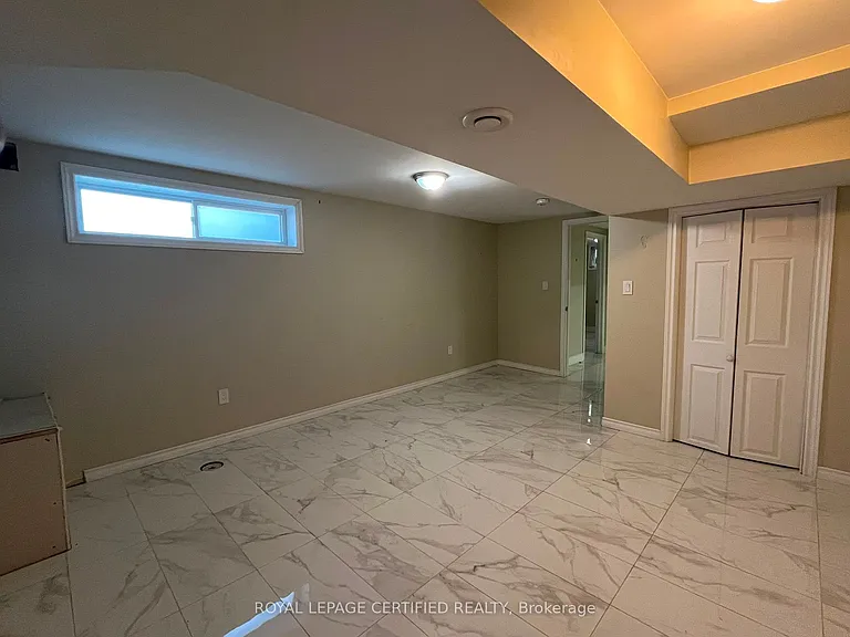848 Garth St #BASEMENT — Photo 9