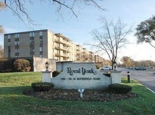 110 W Butterfield Rd APT 101S, Elmhurst, IL