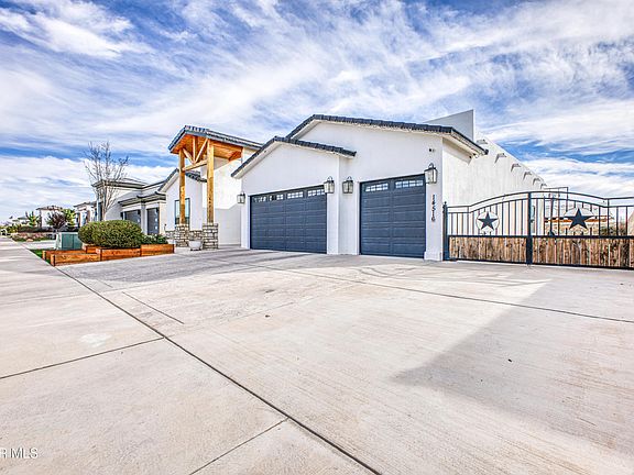 3rd image of 14516 Tierra Magnolia Ave
