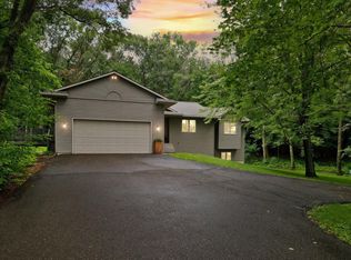 1391 Evergreen Dr, River Falls, WI 54022