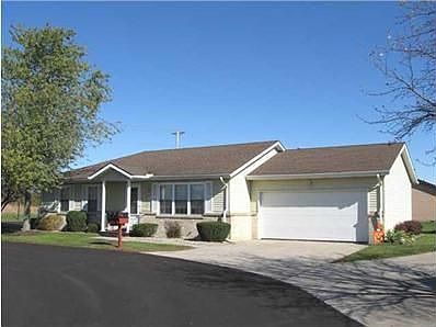 1st image of 1 Mackenzie Ct