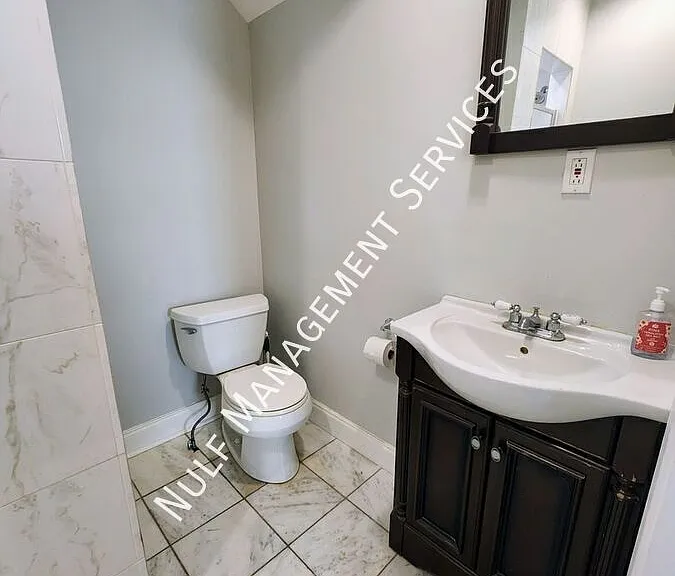 930 Portland St #1 — Photo 7