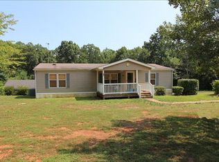 204 Waldrop Church Rd, Louisa, VA 23093