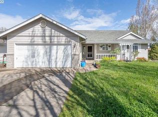 1093 S 6th St, Independence, OR 97351