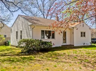 460 James St, Chicopee, MA 01020