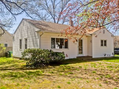 460 James St, Chicopee, MA, 01020