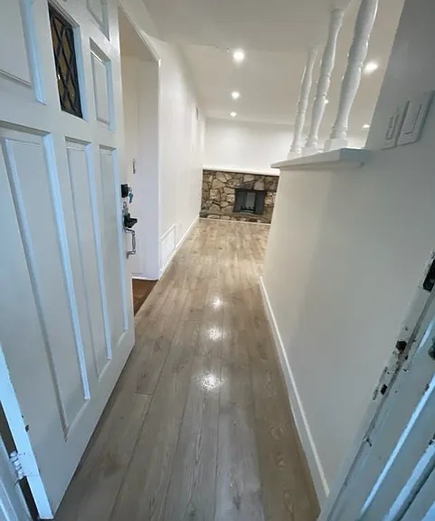 10838 Dempsey Ave — Photo 2