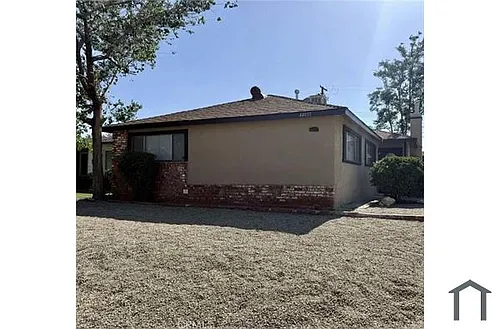 44037 Fern Ave Photo 1