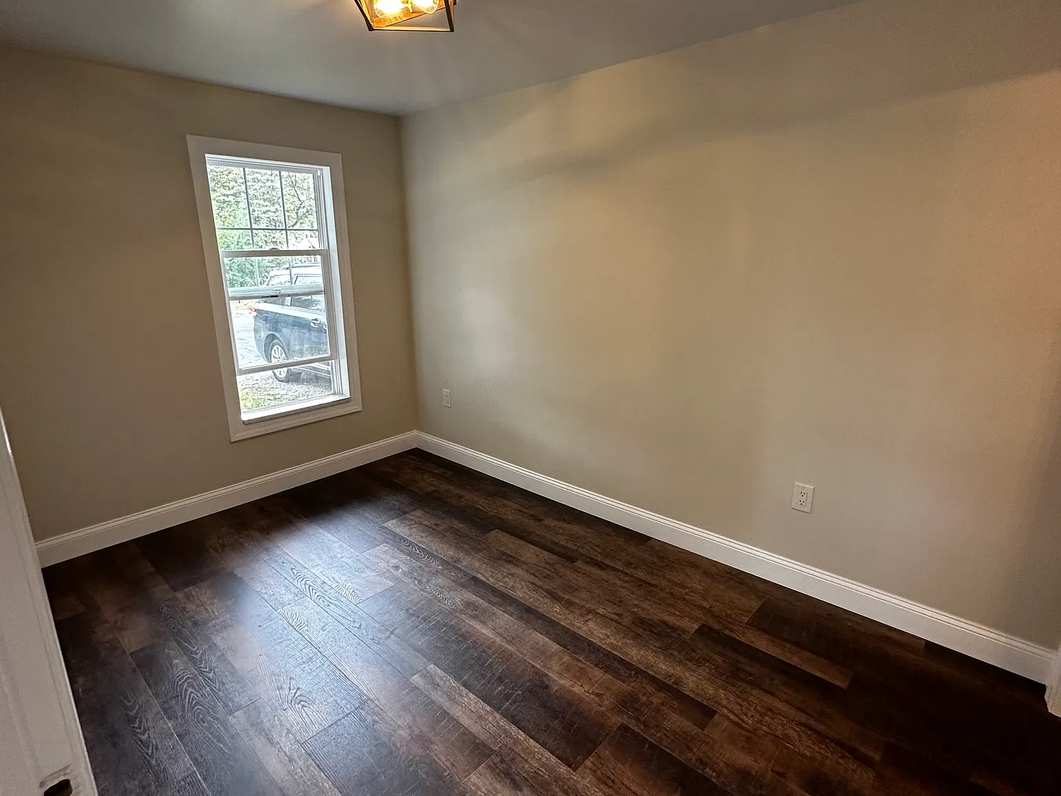 1 bed, 480 sqft, $1,050 — Photo 2