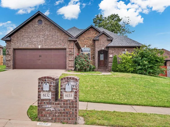 6132 Remington Dr, Bryant, AR 72022