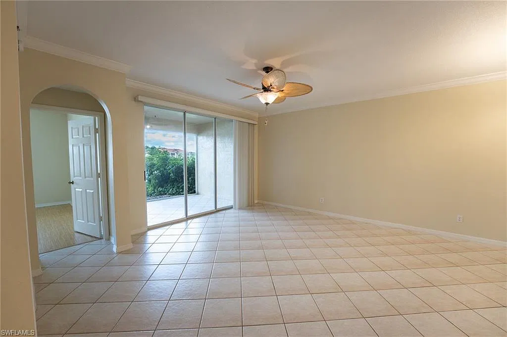 2 bed, 2.0 bath, 1207 sqft, $2,300 — Photo 4