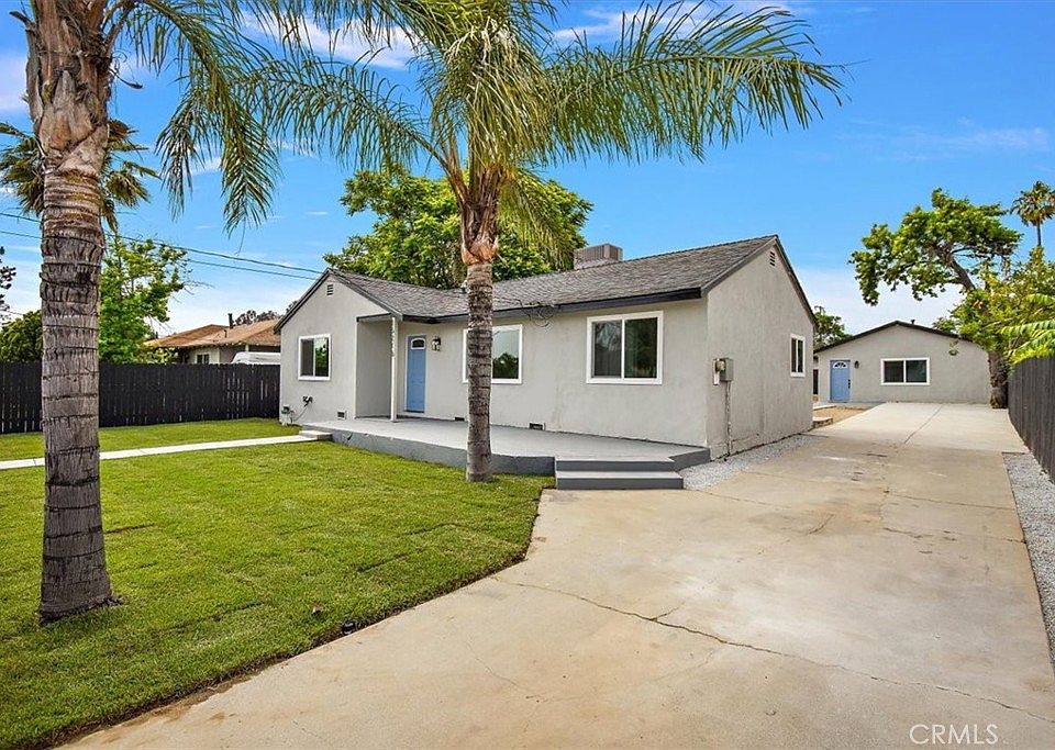1st image of 15216 Hibiscus Ave