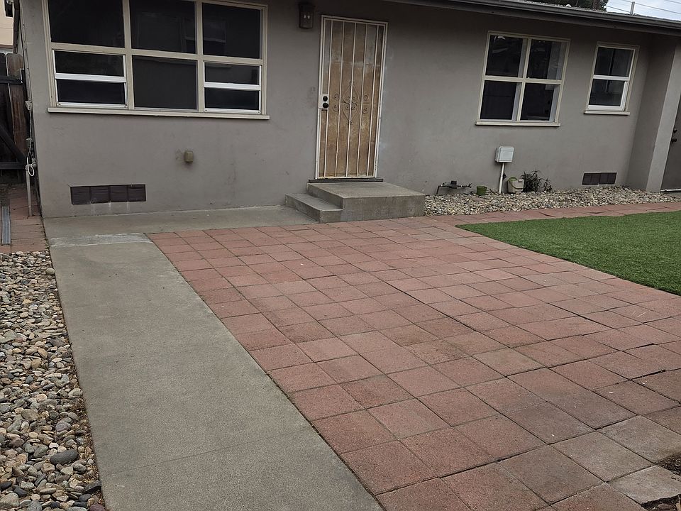 2nd image of 4050 Ingraham St