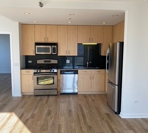 5th image of 200 W Grand Ave APT 1903