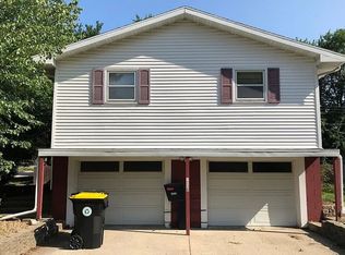 1230 Searle Dr, Normal, IL 61761
