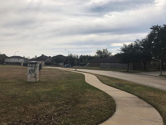 5th image of 17419 Cypress Orchard Ln
