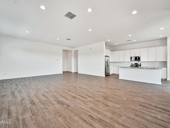 5th image of 19219 W Wolf St