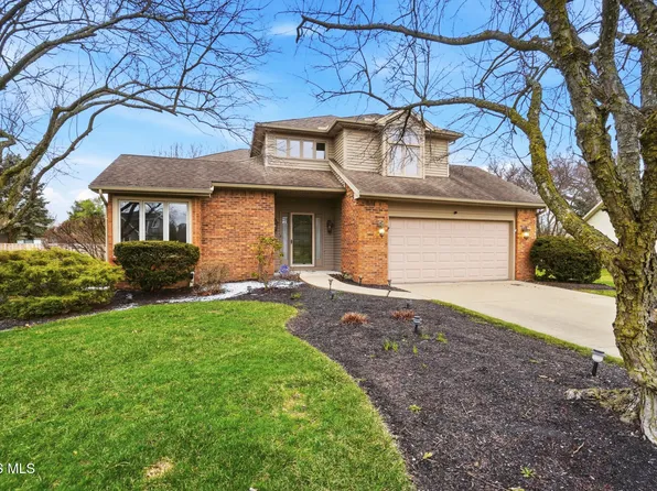 2312 Ashton Ct, Maumee, OH 43537